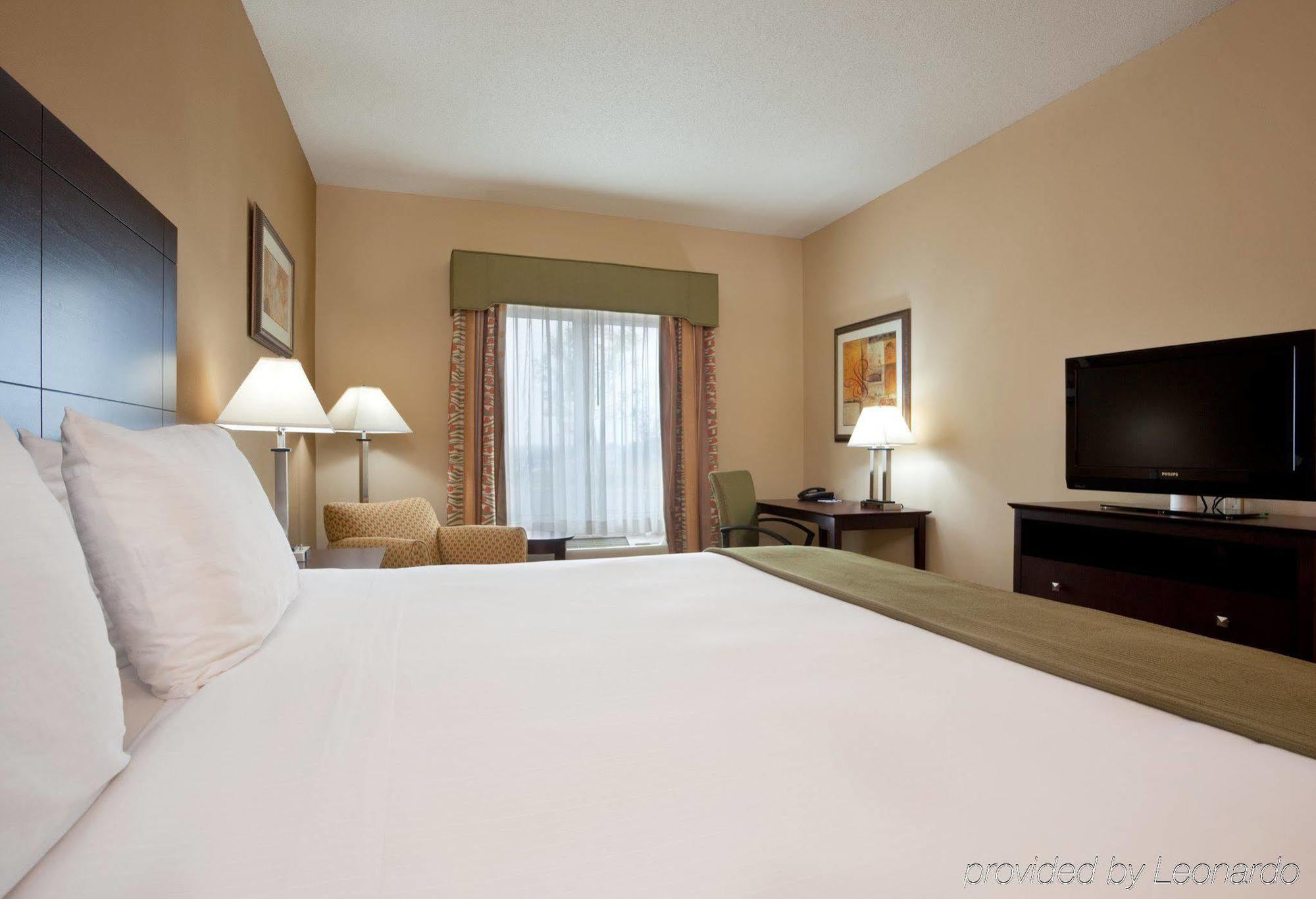 Red Roof Inn & Suites Middletown - Franklin Экстерьер фото